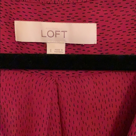 LOFT Camisole, Raspberry Color, Size Small. - Picture 3 of 5